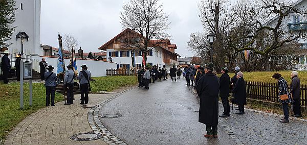 Volkstrauertag
                                                        2021