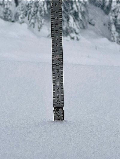 60 cm Neuschnee