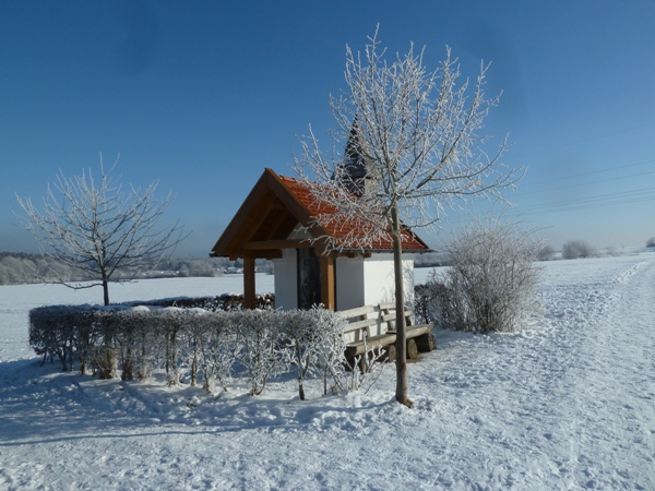 Lichtkapelle im Winter